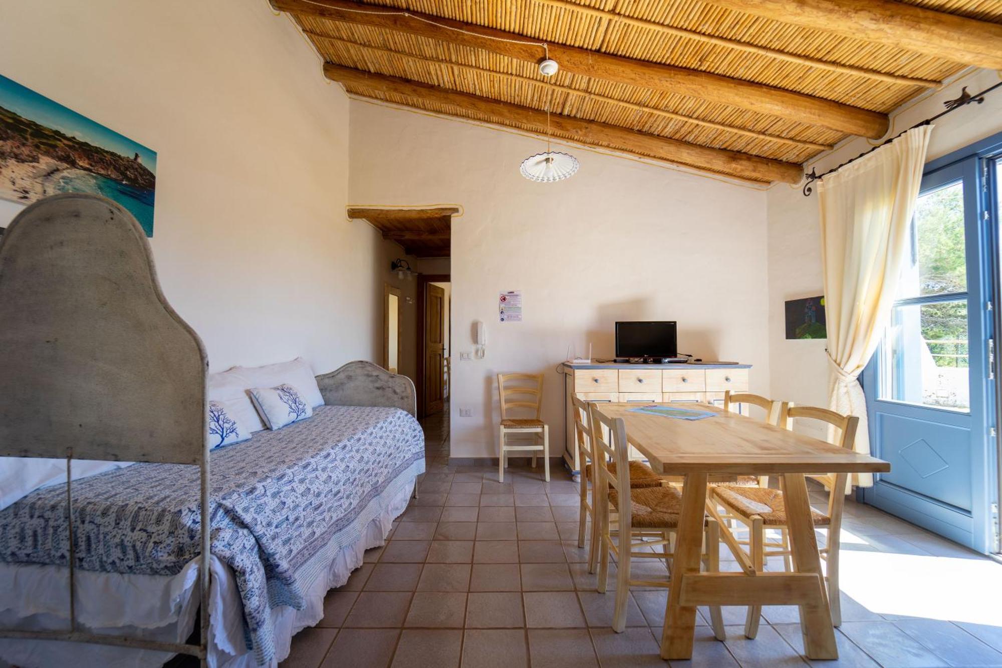 Residence Isola Dei Mori Сант'Антьоко Екстер'єр фото