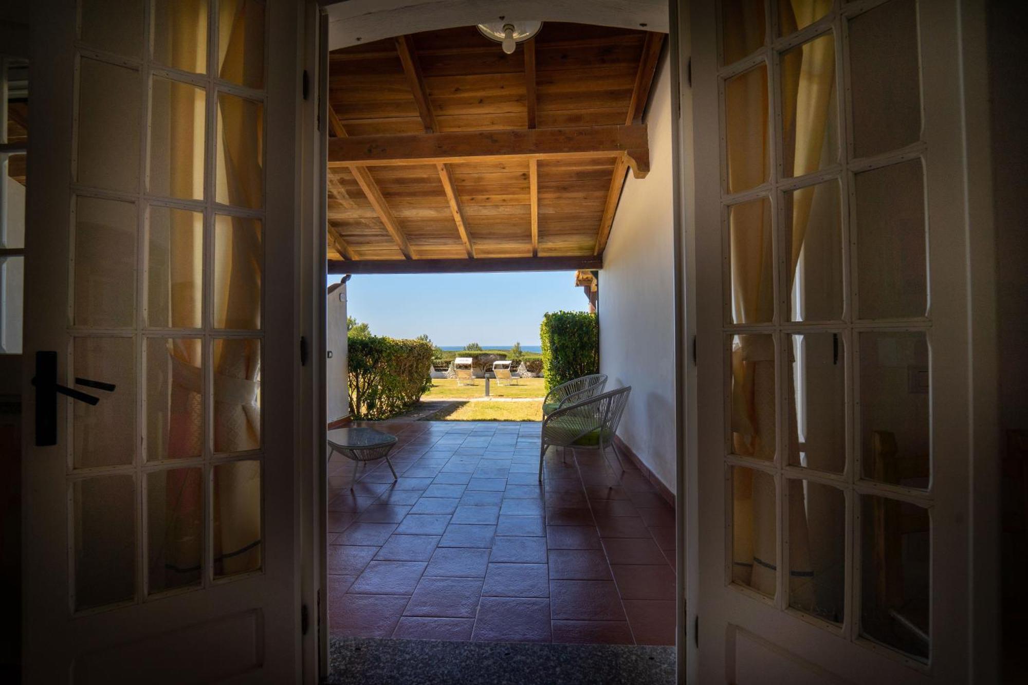 Residence Isola Dei Mori Сант'Антьоко Екстер'єр фото
