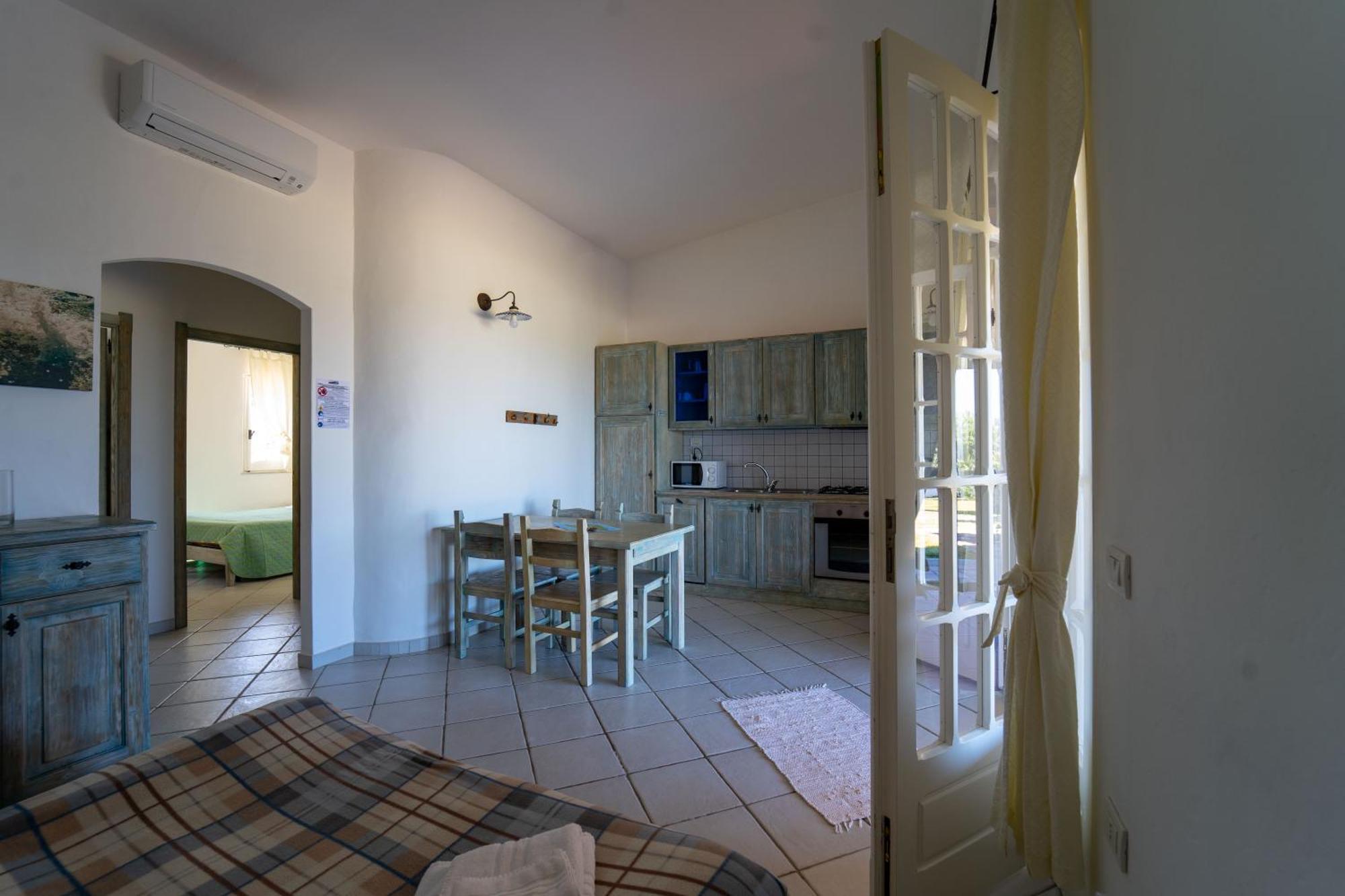 Residence Isola Dei Mori Сант'Антьоко Екстер'єр фото